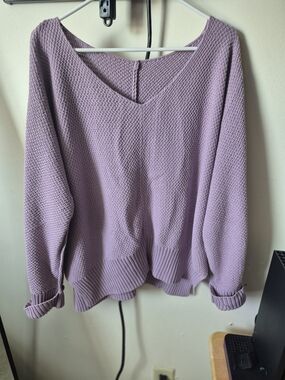 Lavender V-Neck Knit Sweater - Women